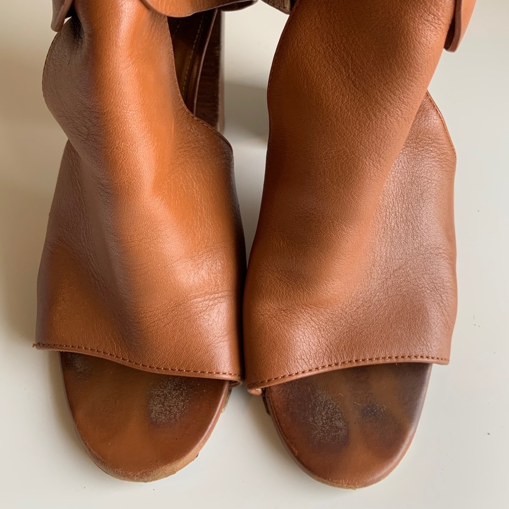 Chloe Millie Peep Toe Buckle Stacked Heel Sandal - Picture 3 of 14